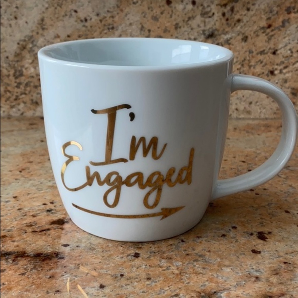 Mud Pie I’m engaged mug‎